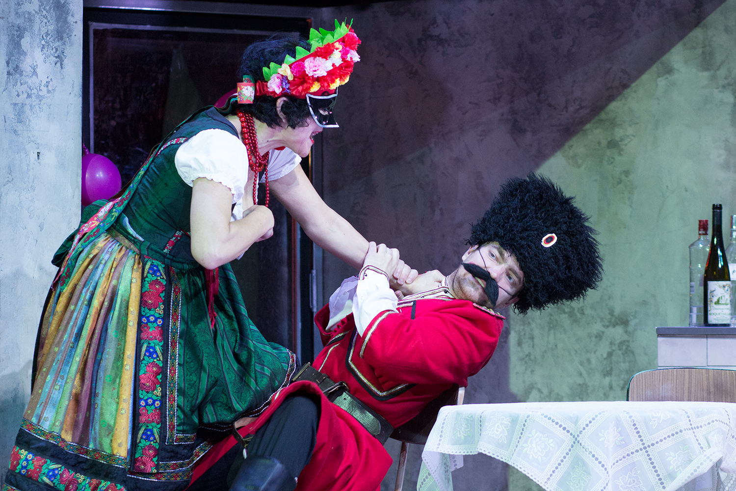 Jelenet a Karnebál című előadásból