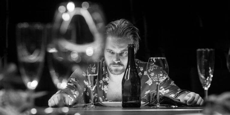 Jelenet a Születésnap című előadásból