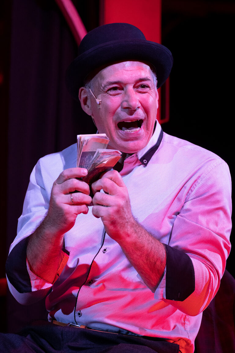 Jelenet az Emil és a detektívek című előadásból