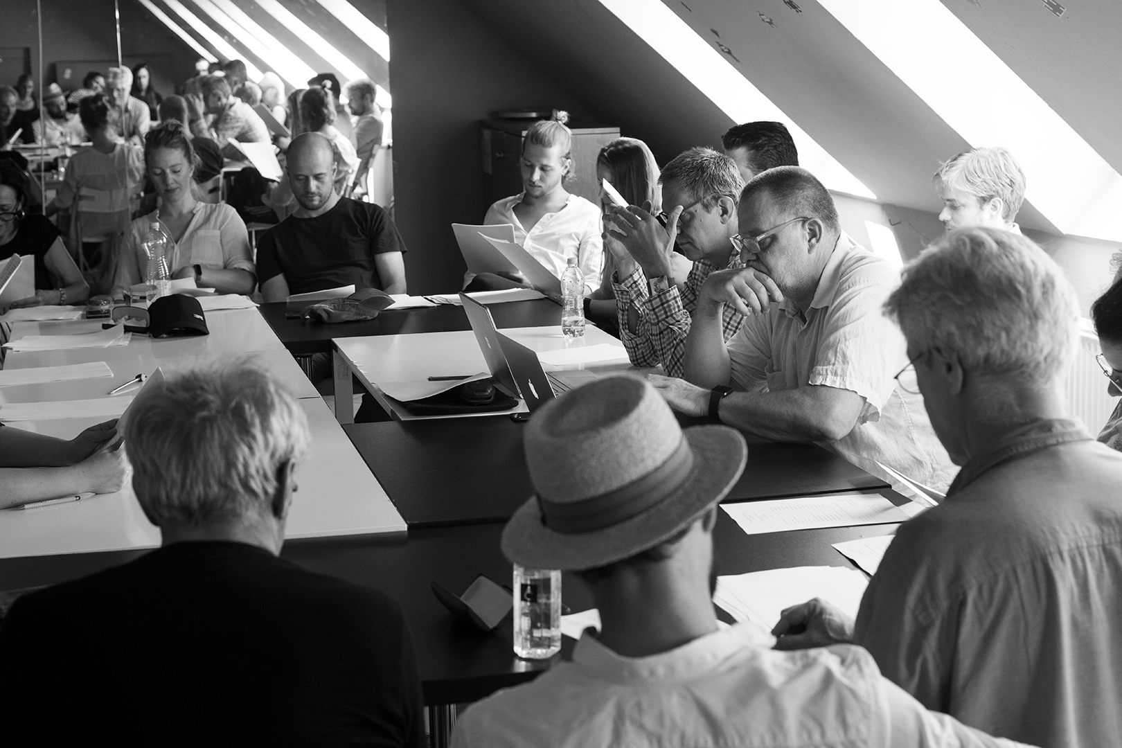 Az üzlet az üzlet, avagy eladó a menyasszony című előadás olvasópróbája