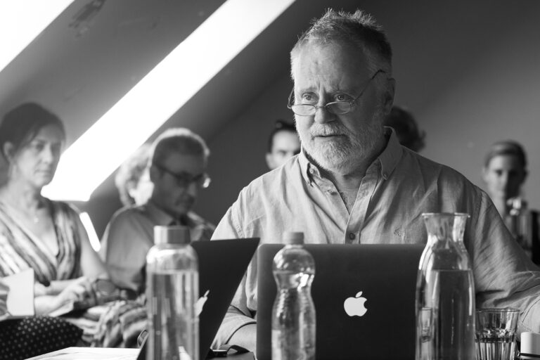 A John című előadás olvasópróbája