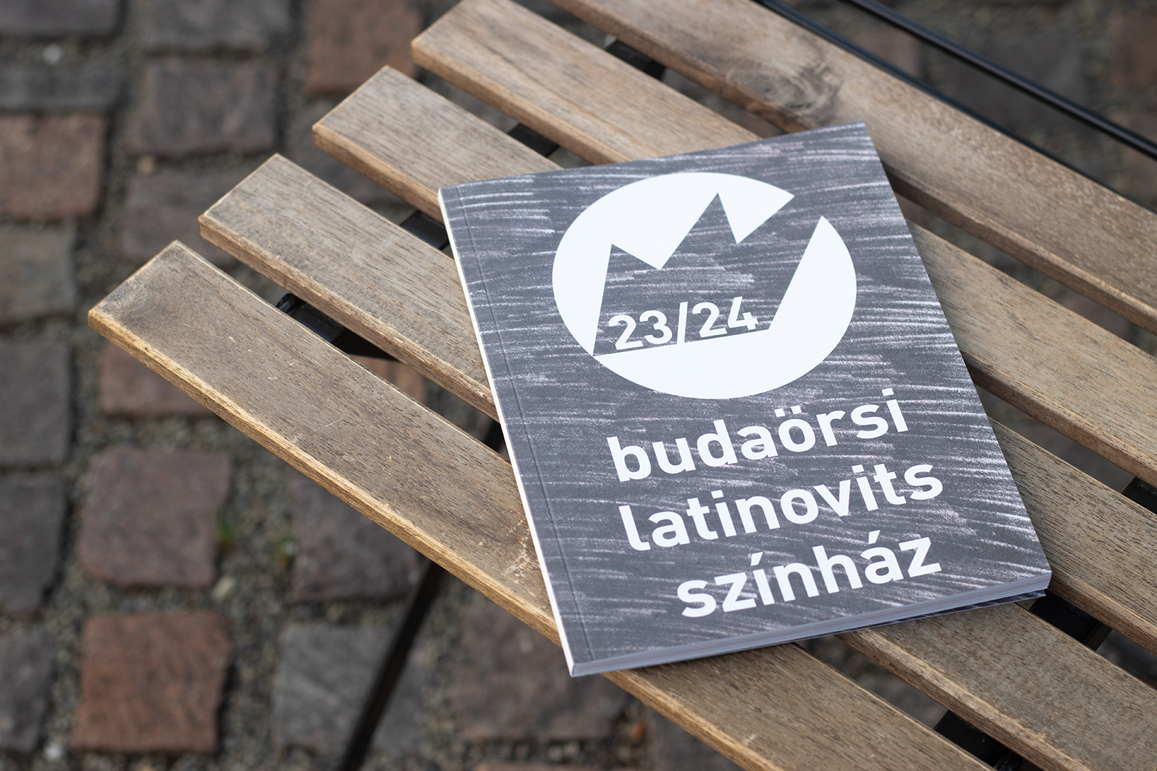 Évadkönyv 2023/2024